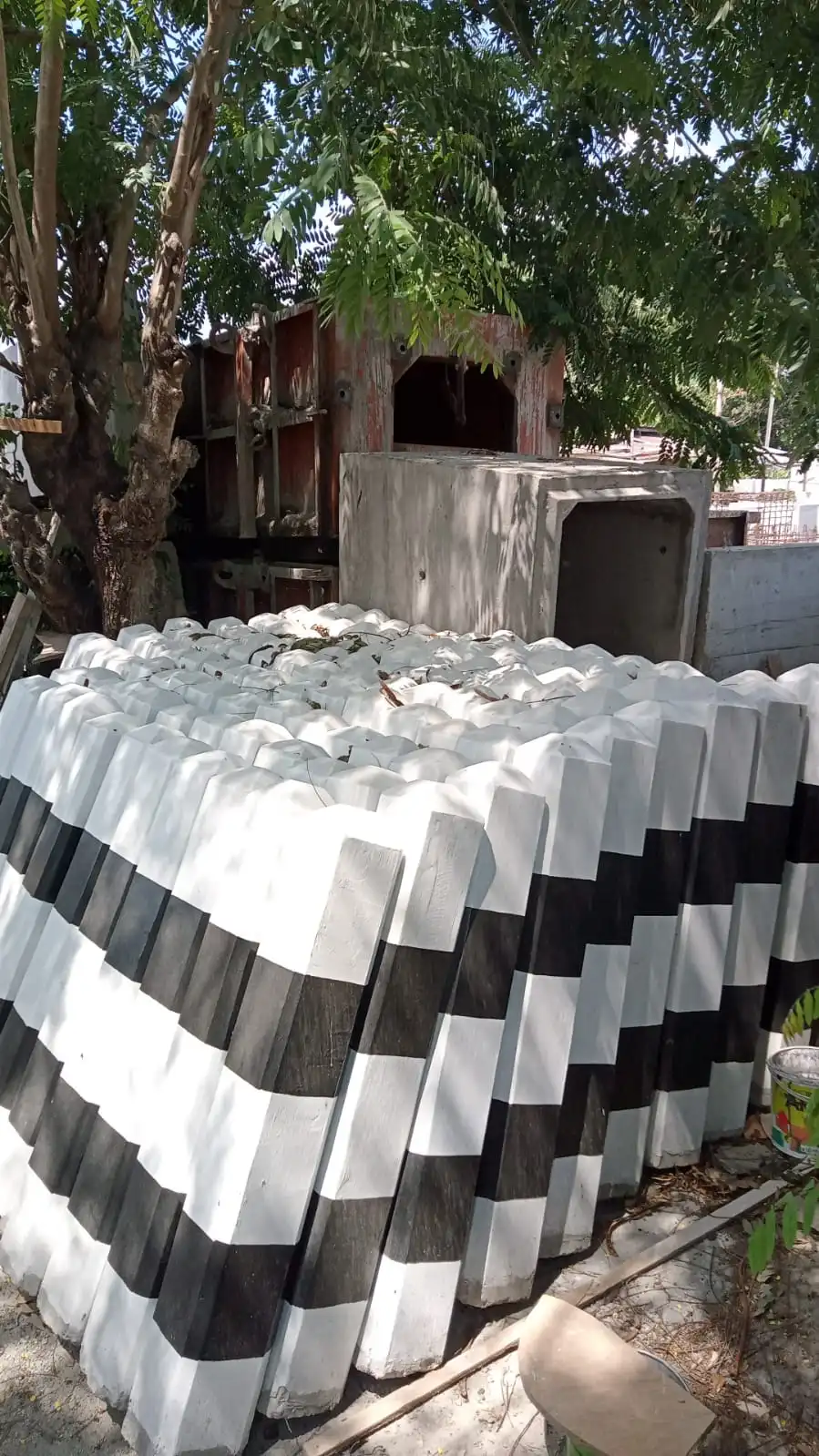 Patok Pengarah — Aksesoris Sulawesi Tengah dari N3 Precast