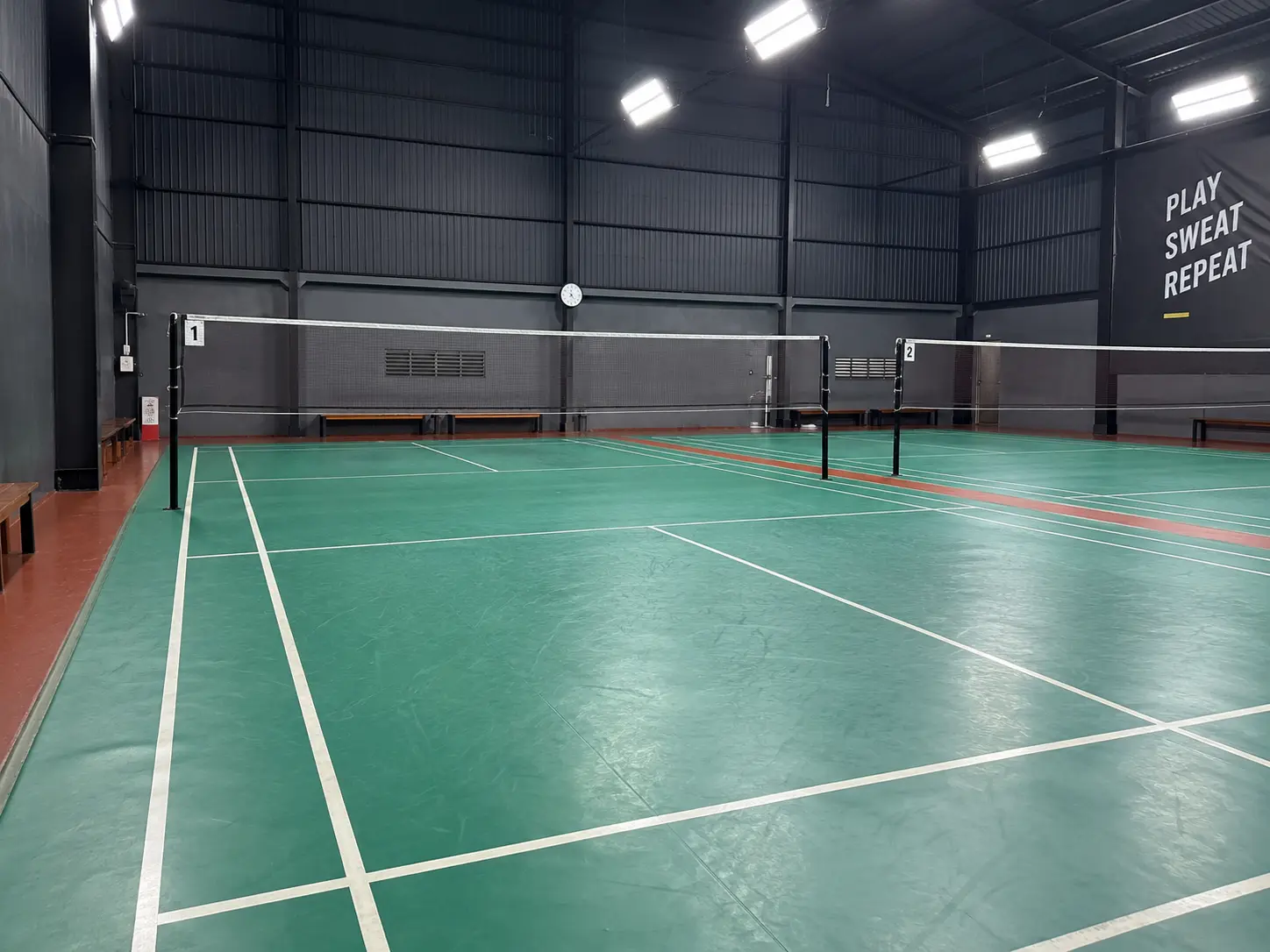 Jasa Pembuatan & Renovasi Lapangan Badminton — Lapangan Sulawesi Tengah dari N3 Precast
